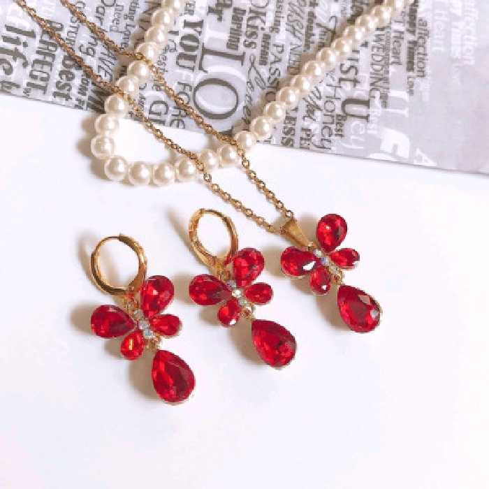 نیم ست جواهری استیل طرح پروانه