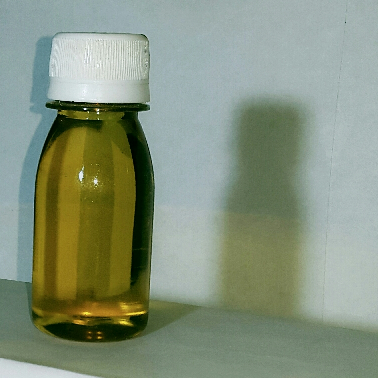روغن بادام تلخ سنتی ( 60 گرم ) روغن بادام تلخ کوهی ، تضمین کیفیت 