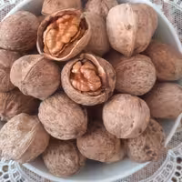 گردو ی   ایرانی  باکیفیت 1000گرمی