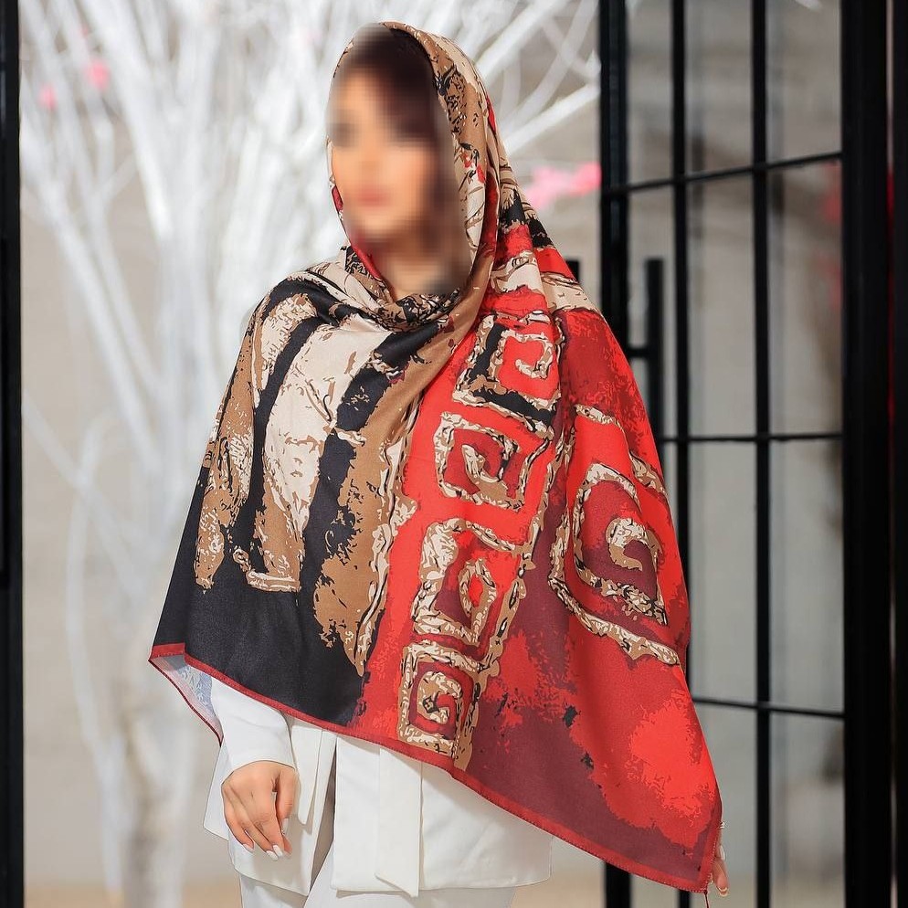 روسری نخی ترکیب قرمز مشکی وکرم