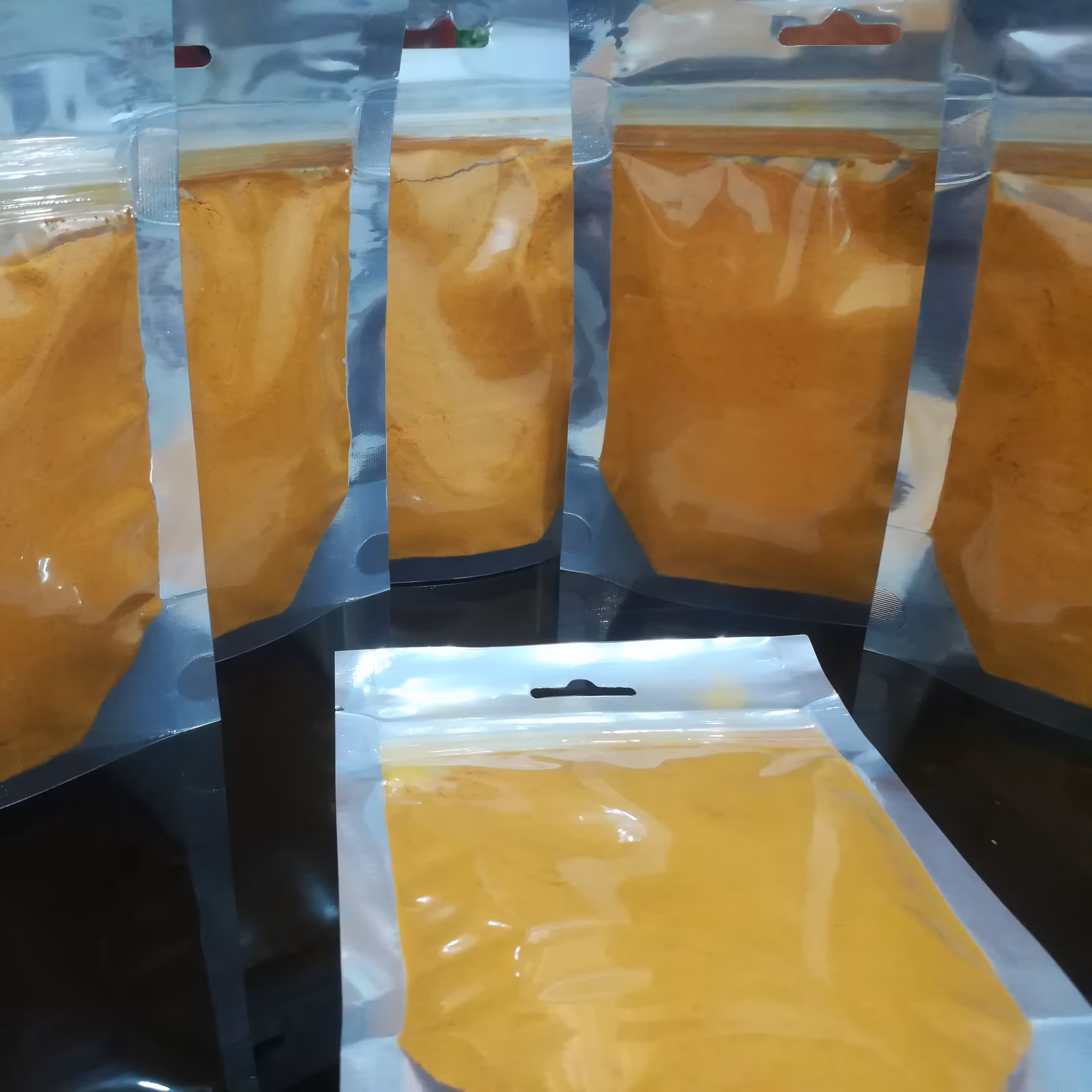 زردچوبه زرین نرم و خوشرنگ( 100 گرمی) 