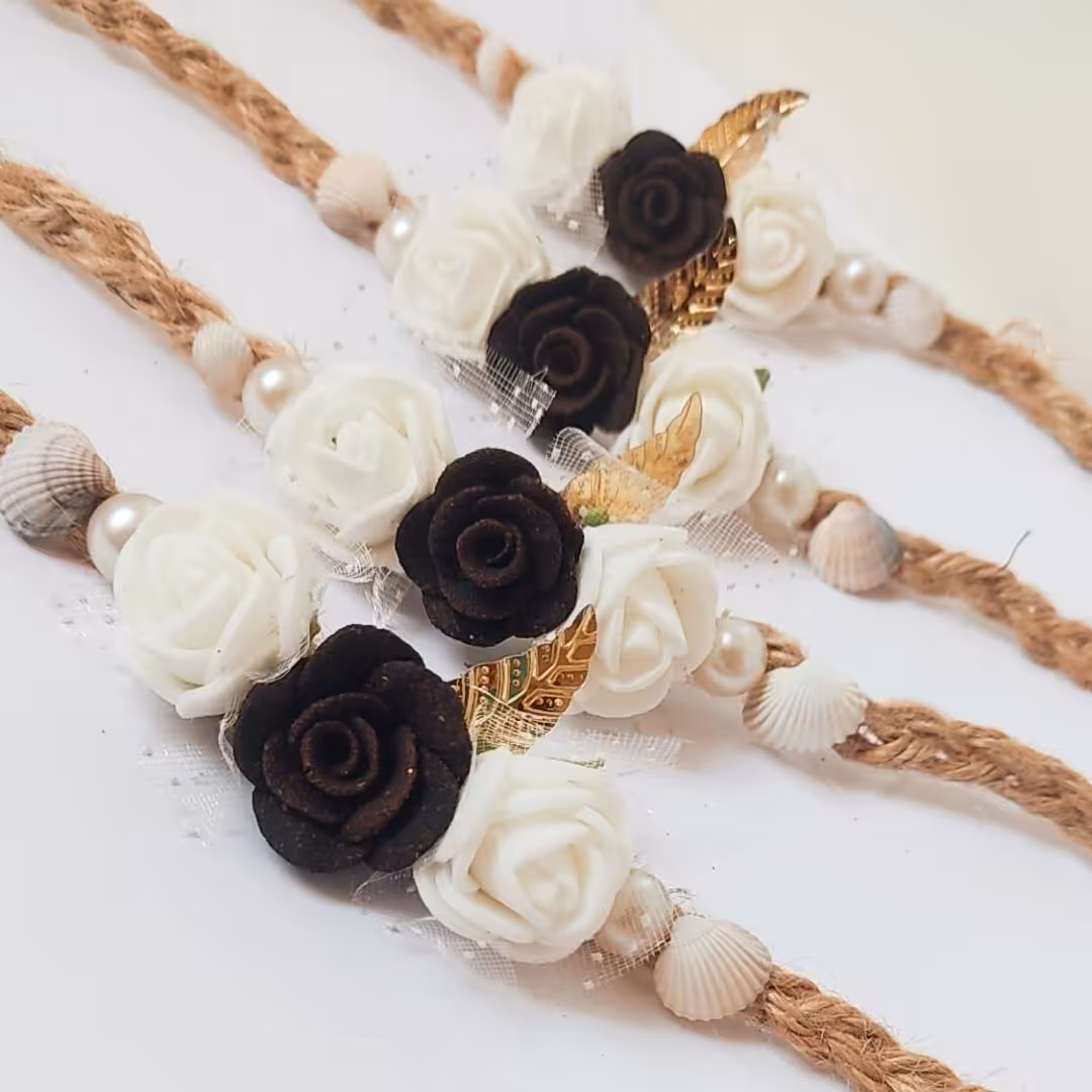 گیفت دستبند حنا