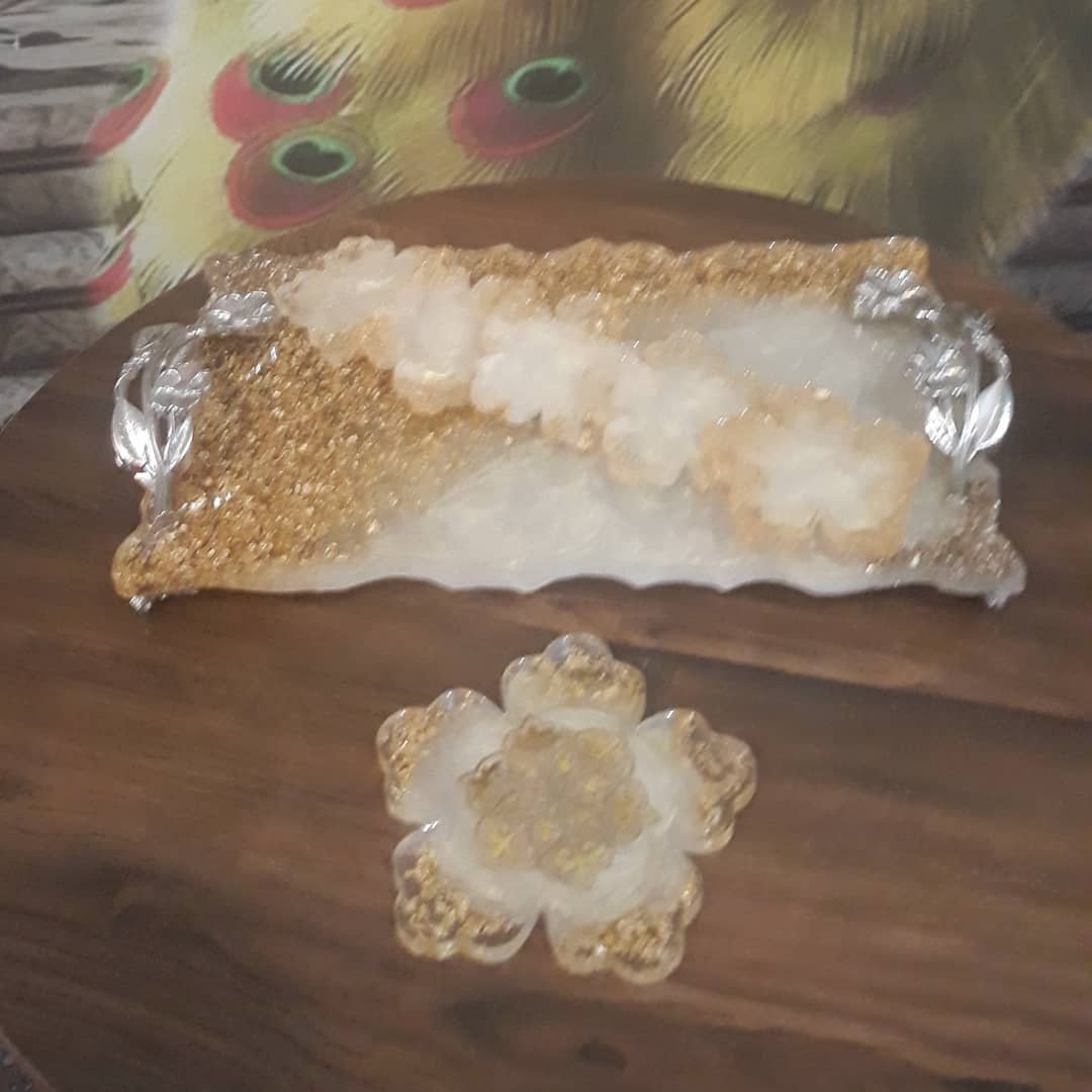 سینی چای و زیر لیوانی