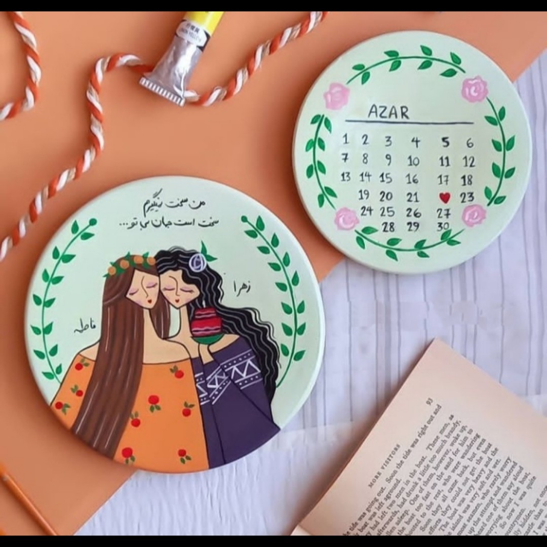 دیوارکوب سفالی طرح تولد دوست و رفیق دخترانه ست دو عددی گالری ماه آسمانی