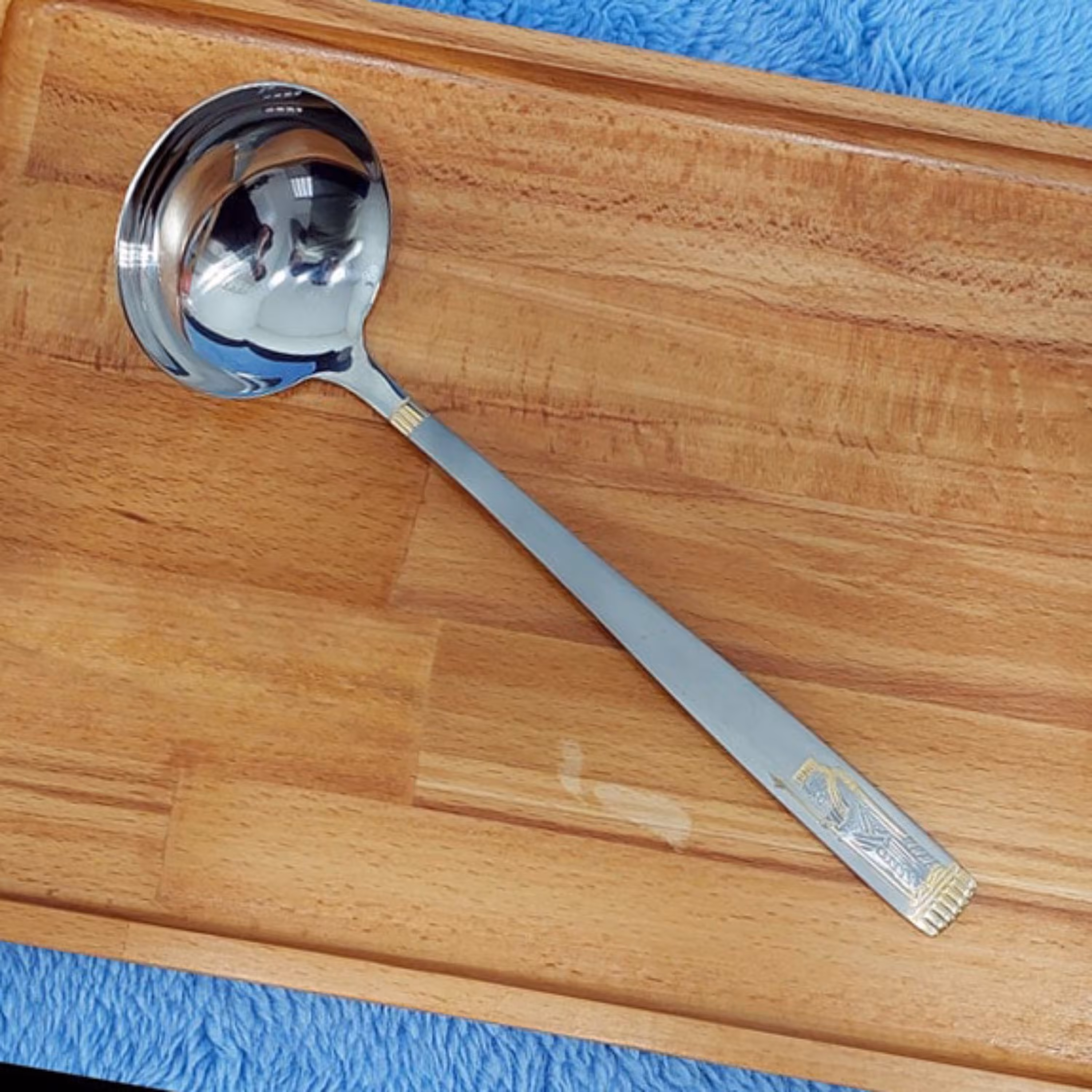 ملاقه استیل بزرگ هخامنشی طلایی نقره ای نیوهوم بسته 1 عددی