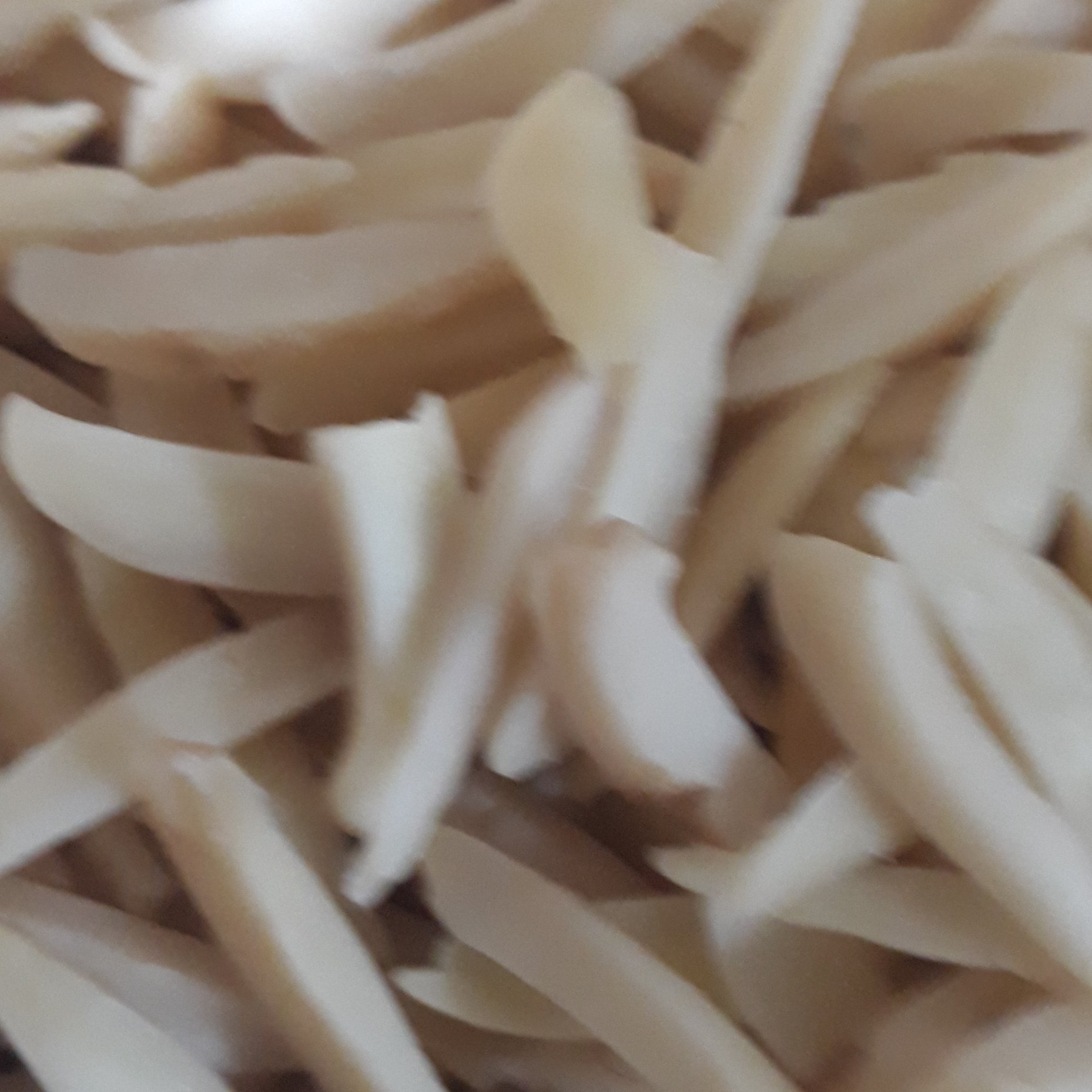 خلال بادام درختی