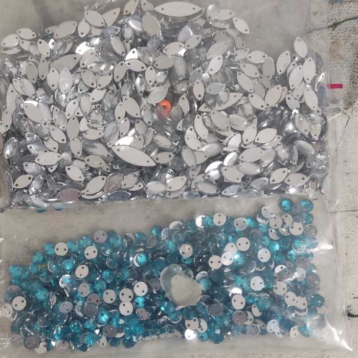 کریستال گلدوزی ریز 