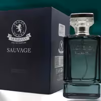 ادکلن کادویی ساواج بسیار خوشبو و خنک و شکیل