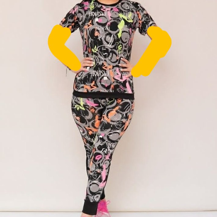 ست تیشرت و شلوار