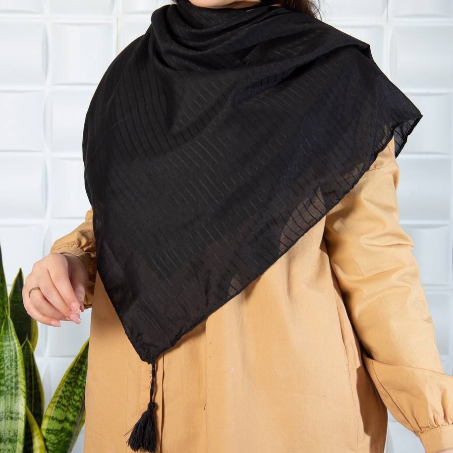 روسری نخی مشکی