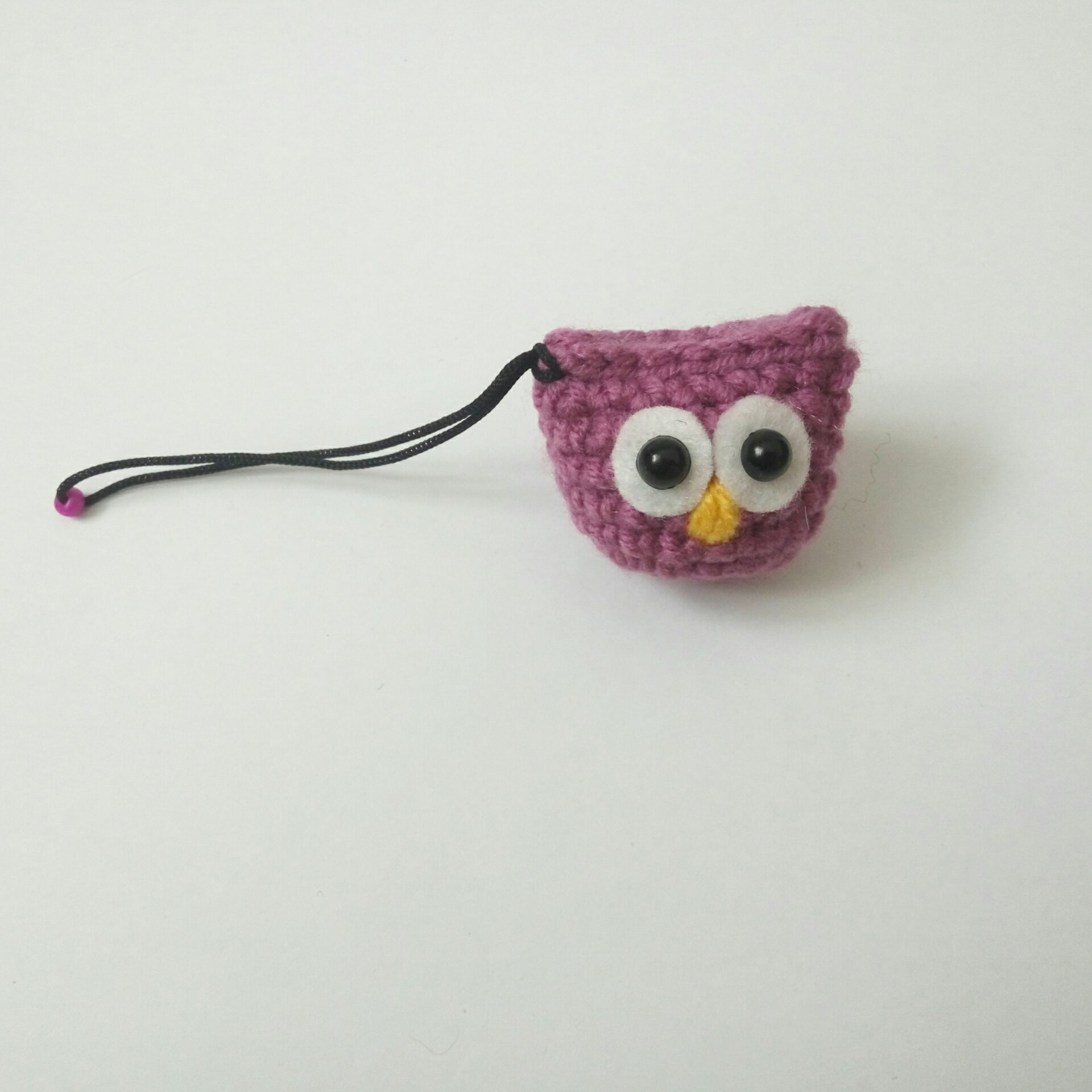 آویز فلش موبایل و جاکلیدی بافتنی دست باف طرح جغد کوچولو رنگ بنفش سفیرباف