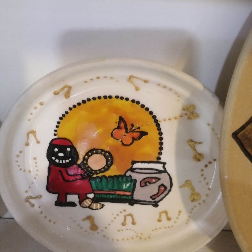 ظرف سرامیکی بسیار زیبا