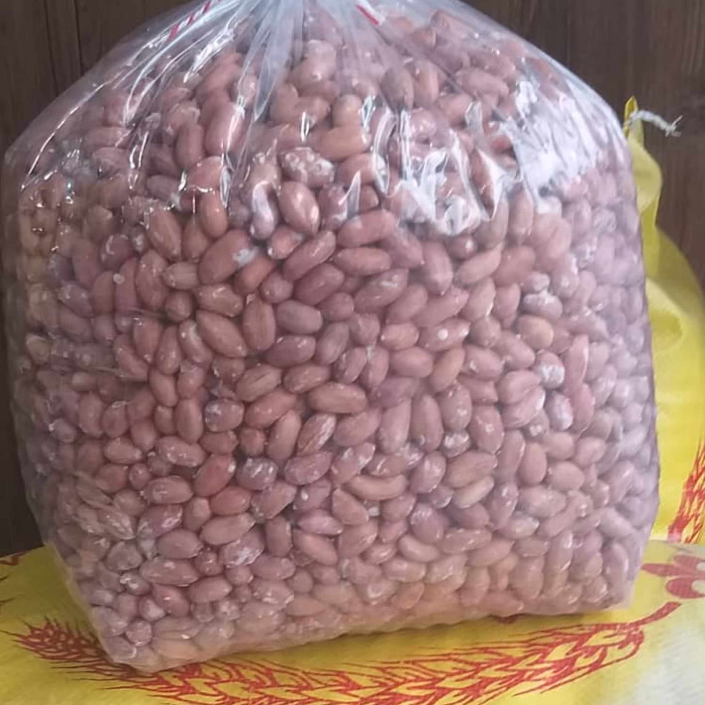 بادام زمینی تازه5 کیلو تازه آستانه اشرفیـــــه  ارسال رایگــــــان