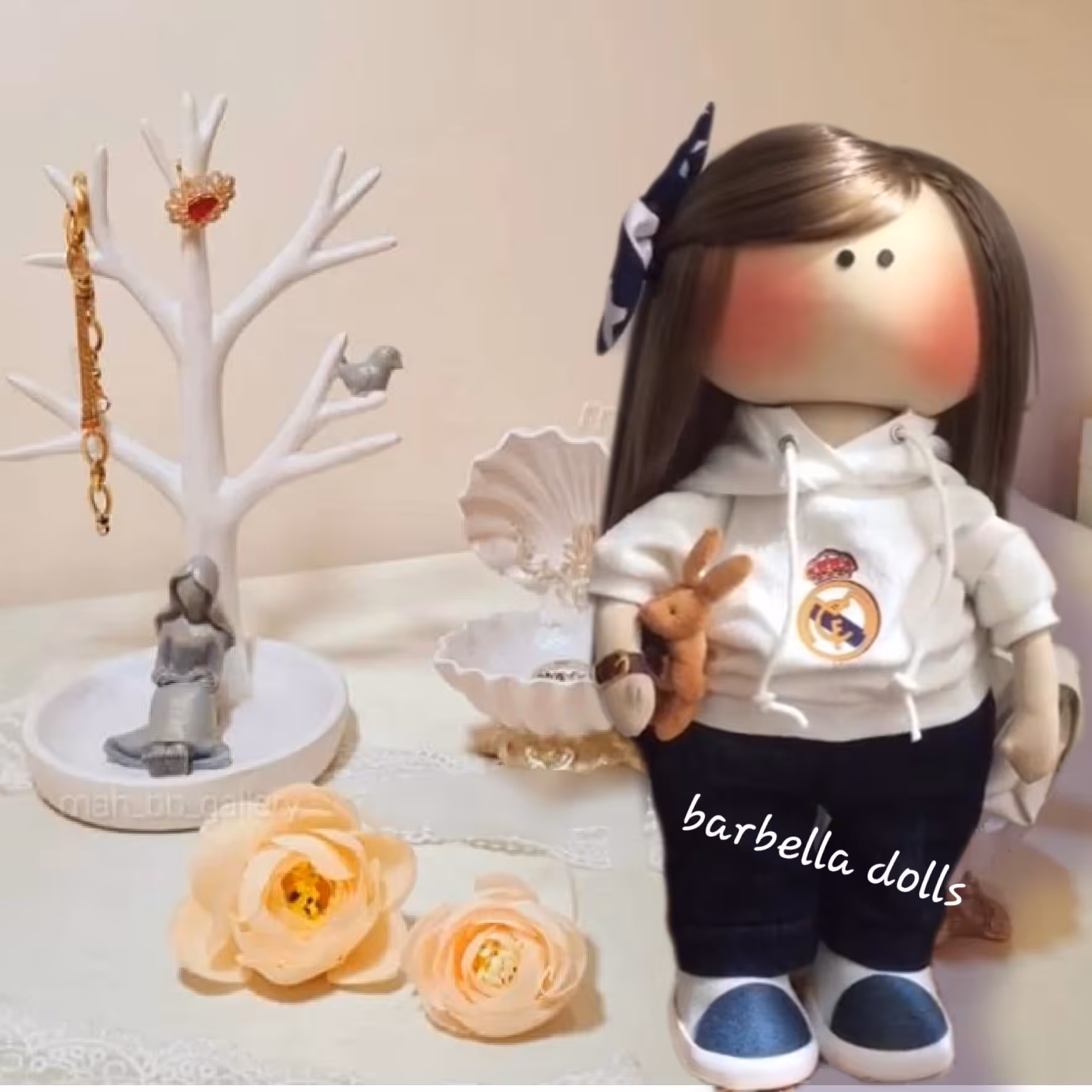 زیبای جذاب  عروسک دستساز روسی