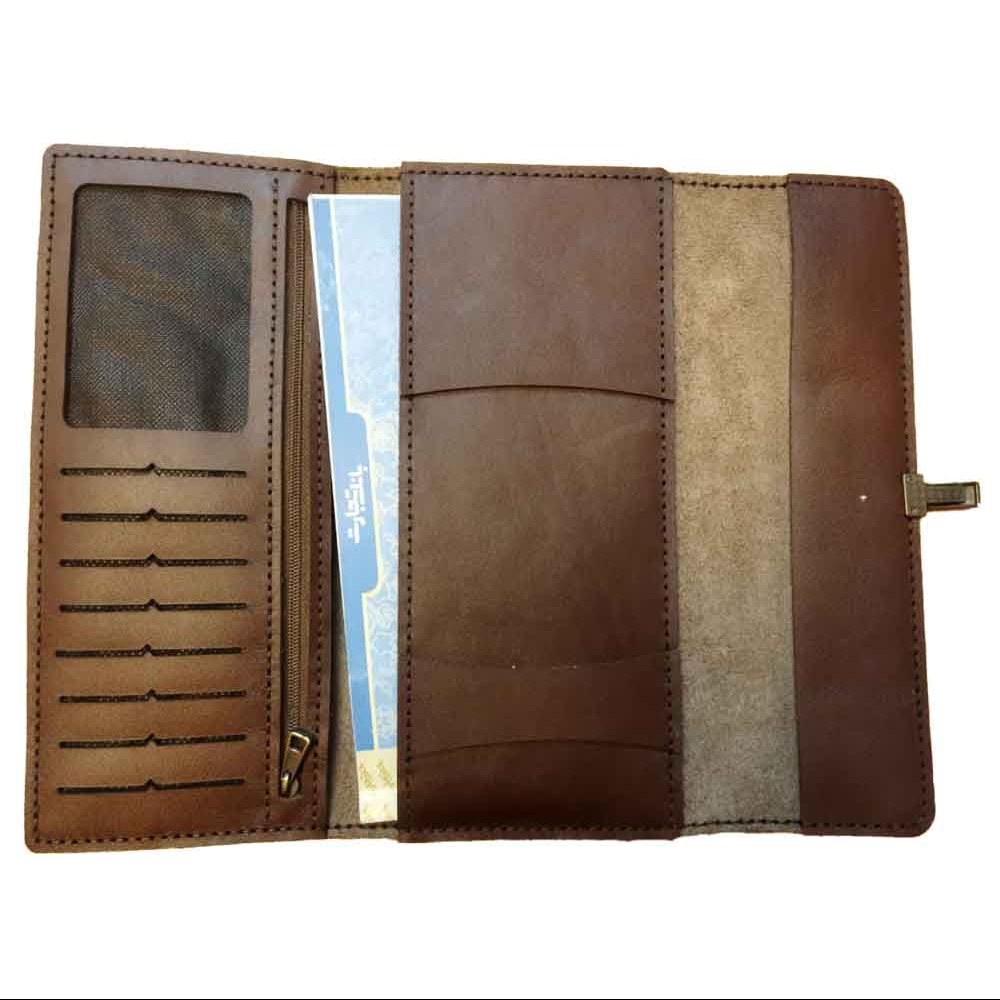 کیف پول و جای کارت و دسته چک چرمی گاوی با تعداد 8 عدد جای کارت اعتباری