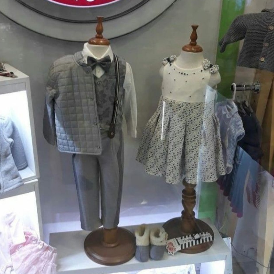 مانکن بچگانه پایه گرد