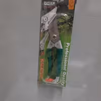 قیچی باغبانی دسته سبز پانی