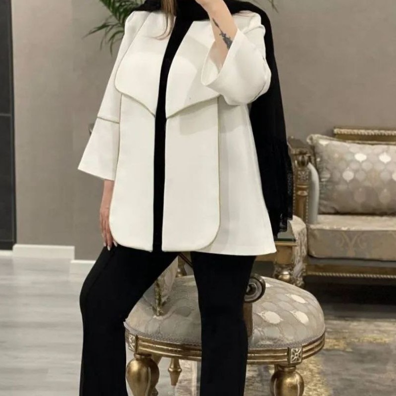 مانتو رایان دارای رنگ بندی