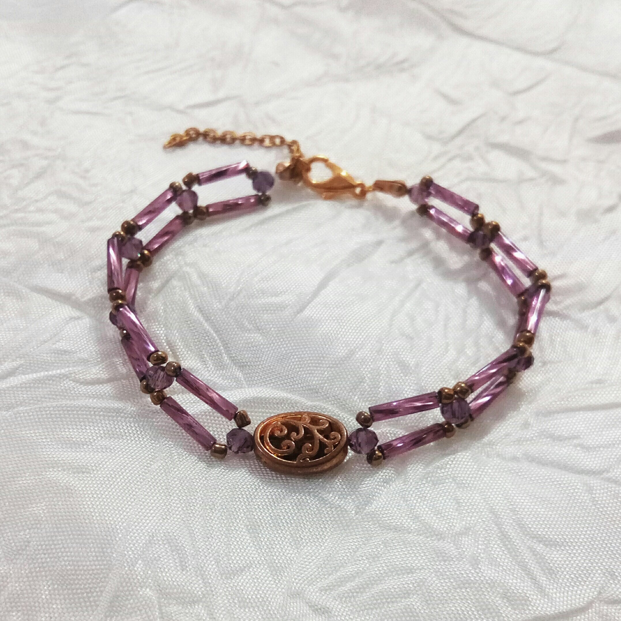 دستبند ملیله‌ای بنفش