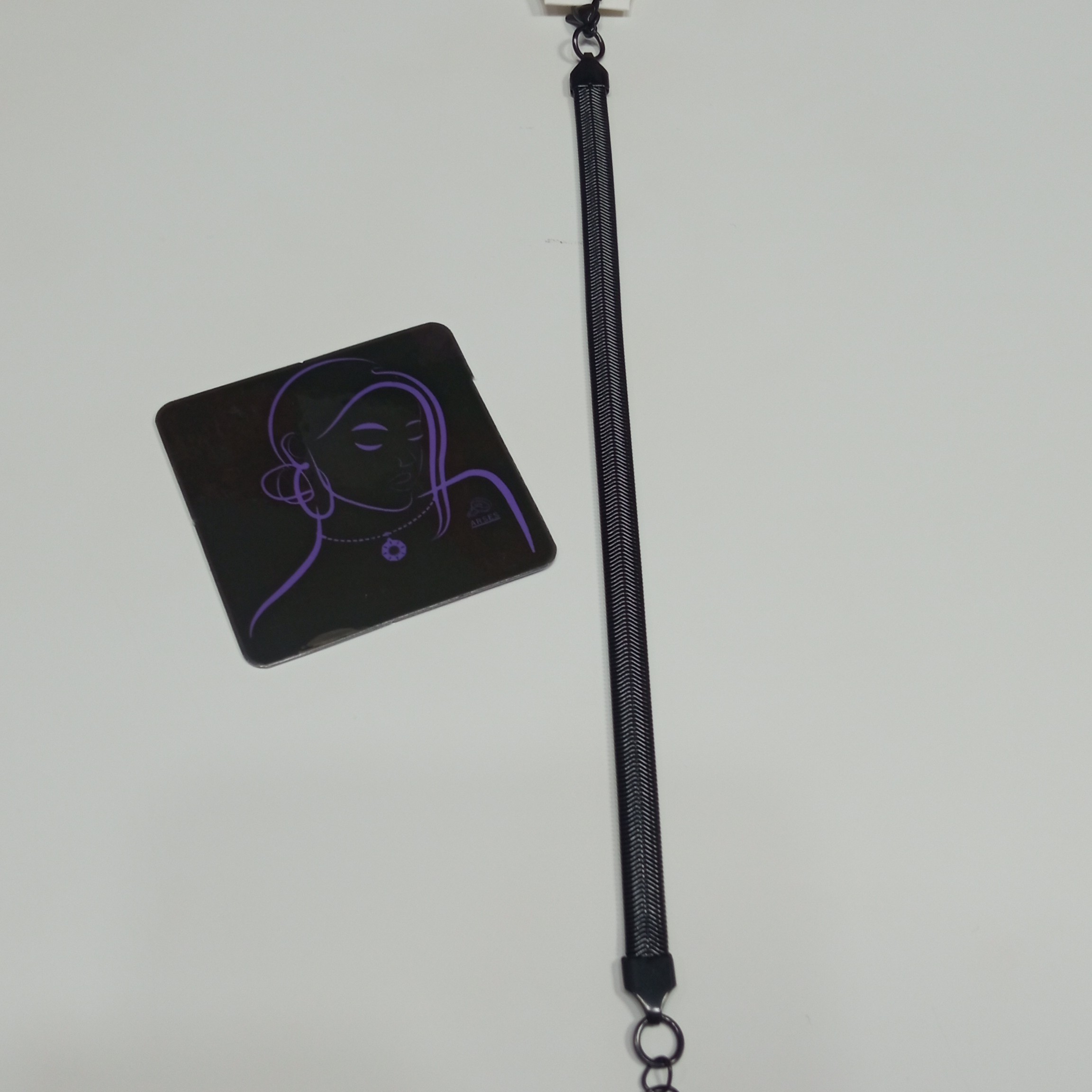 دستبند ماری