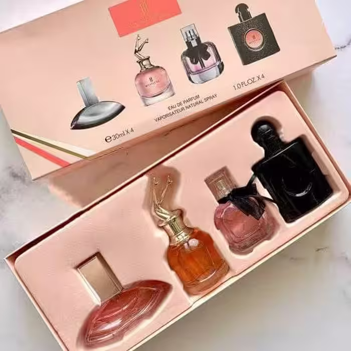 عطر وادکلن زنانه 