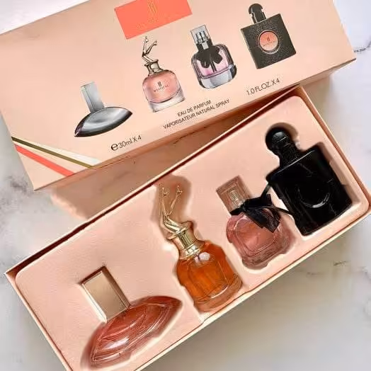 عطر وادکلن زنانه 
