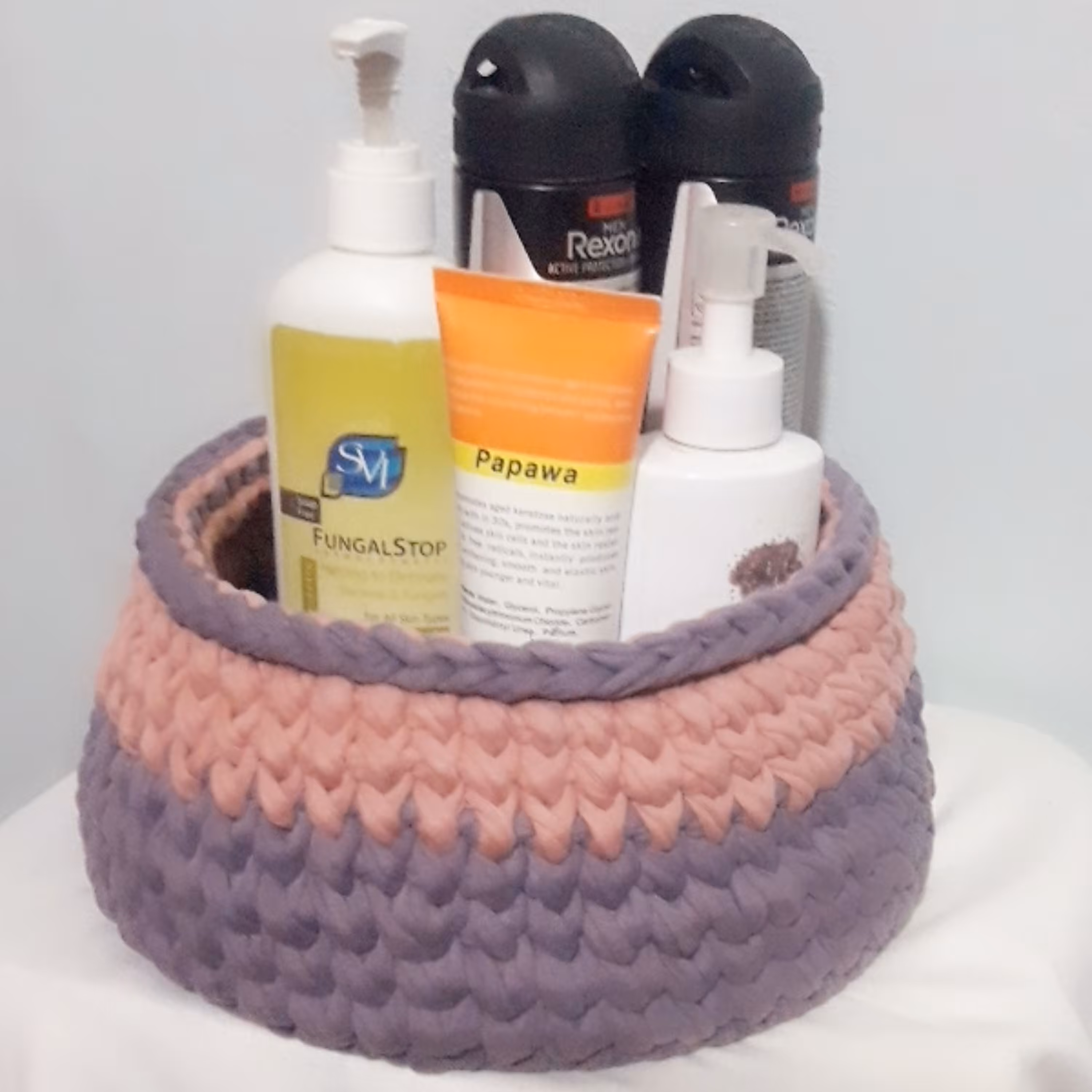 باکس شیک و کاربردی به رنگ بنفش مات و گلبهی مناسب نظم دهی وسایل و لوازم شما 