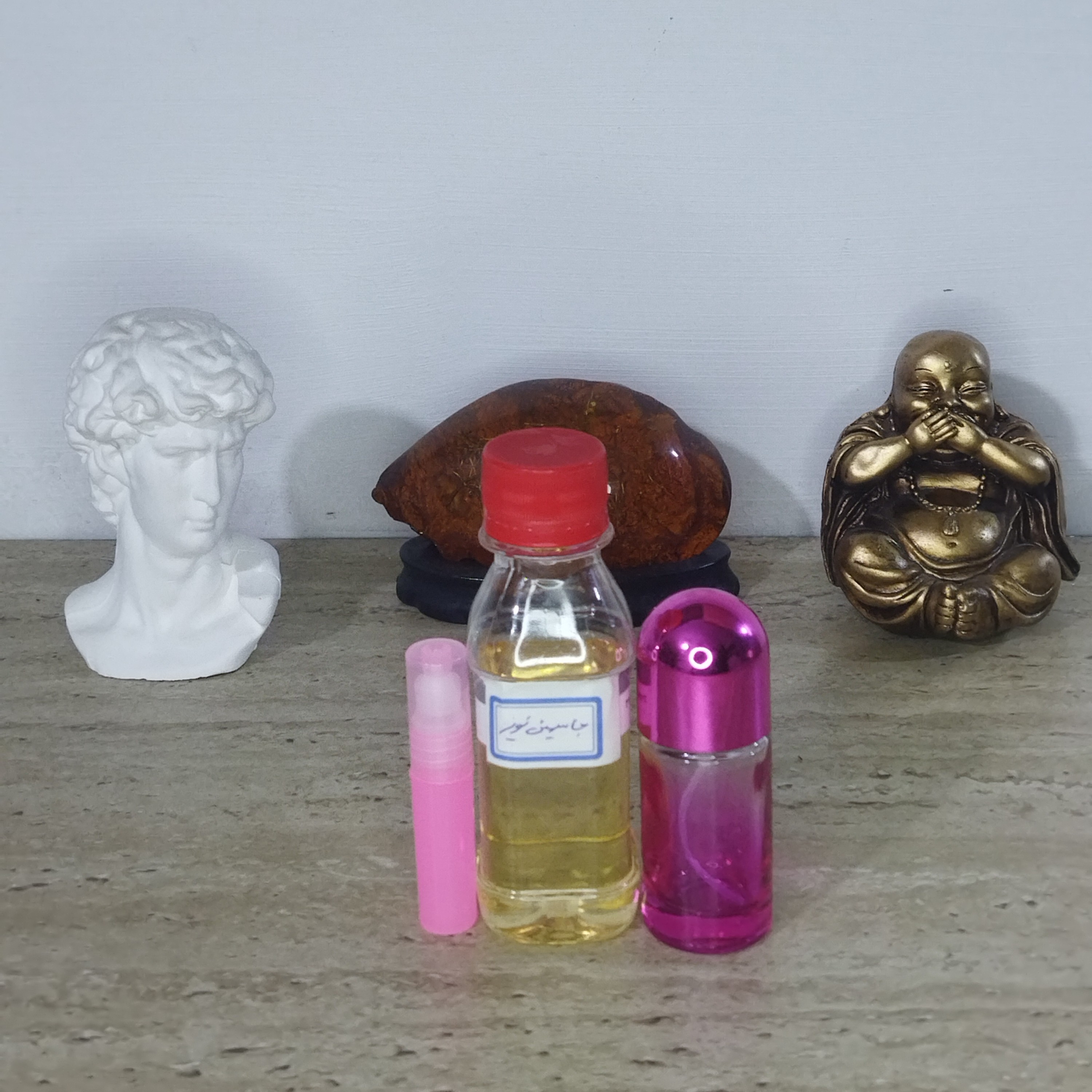 عطر جاسمین نویر
