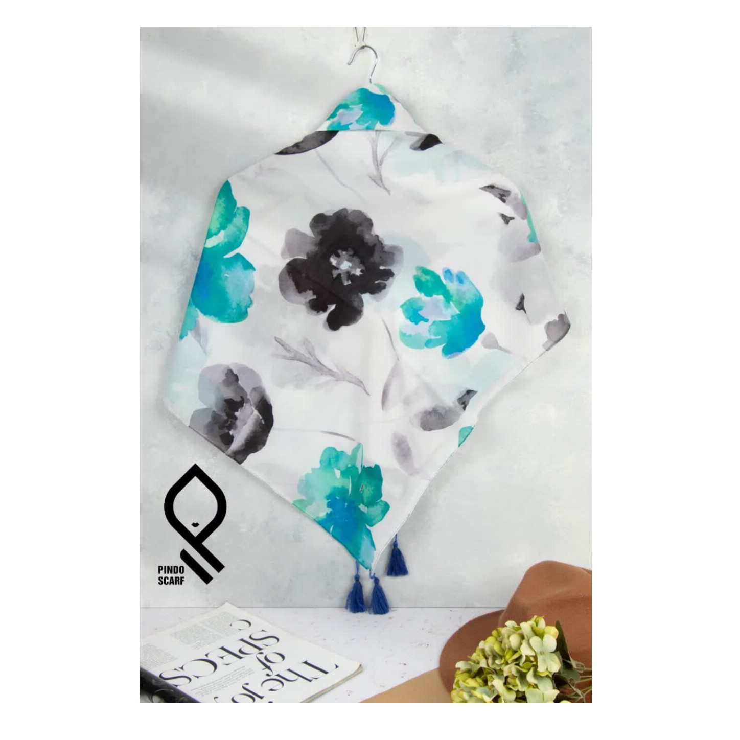 روسری نخی چاپی  گل مشکی سبزابی برند ارکیده قواره  120سانتیمتر منگوله دار

