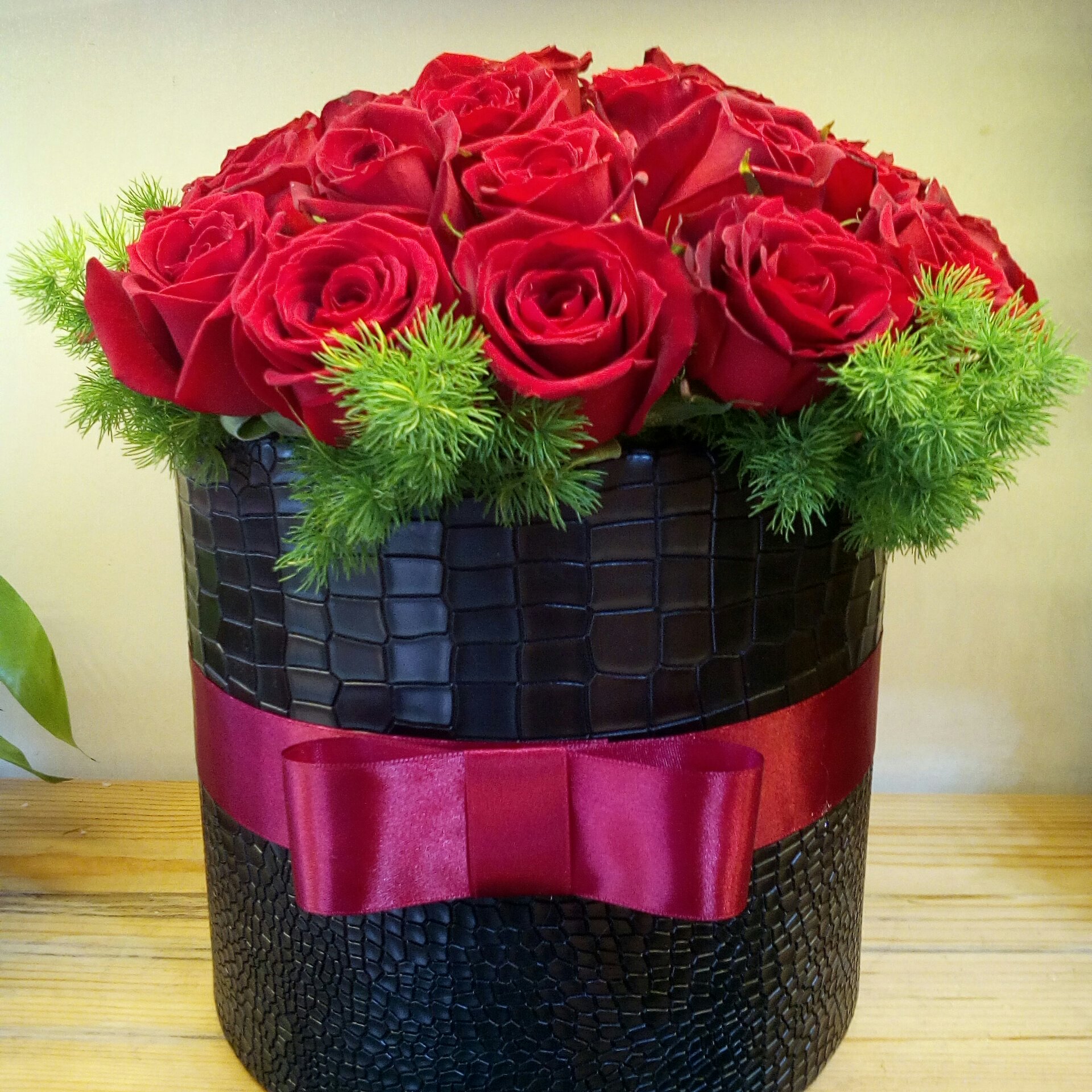 باکس گل رز هلندی