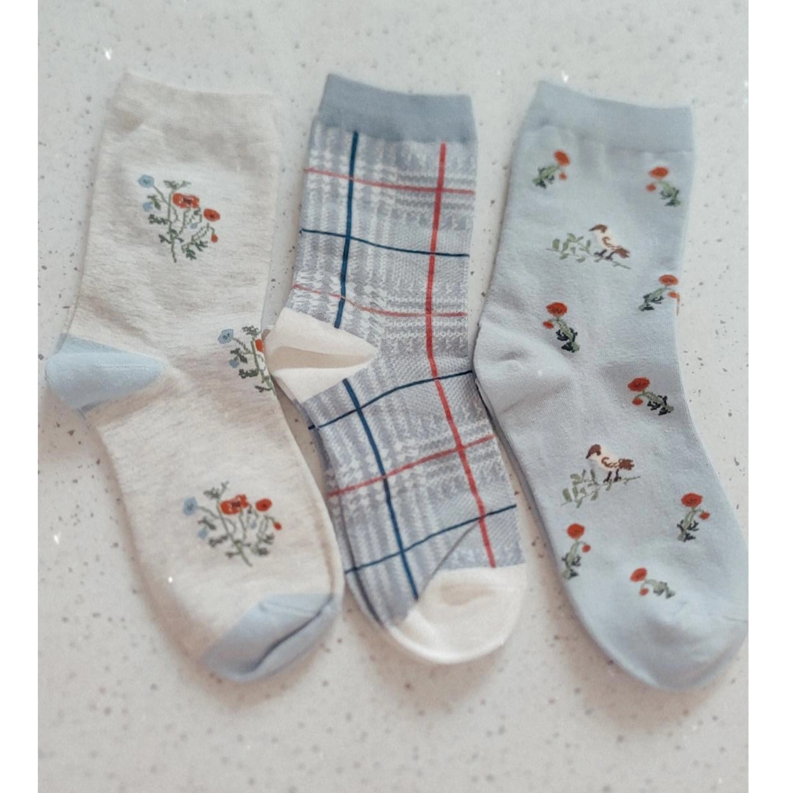 جوراب نیم ساق گلگلی