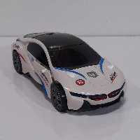 ماشین تبدیل شونده به ربات باطری خور و موزیکال 