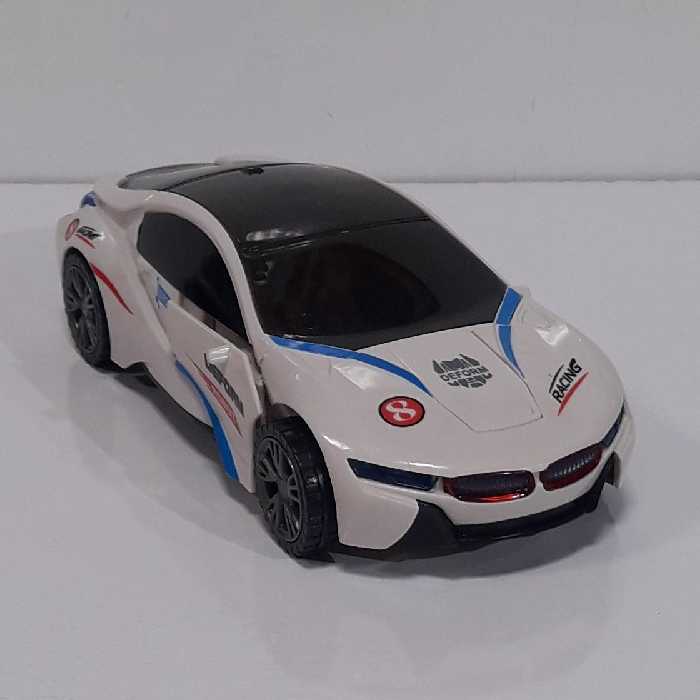 ماشین تبدیل شونده به ربات باطری خور و موزیکال 