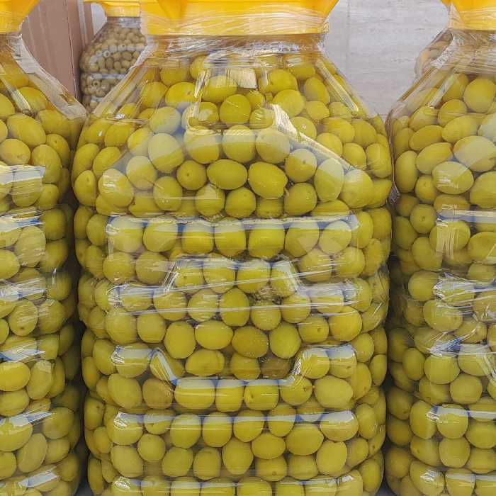 زیتون کنسروی باهسته( پت 6،5کیلویی)تضمین قیمت و ضمانت کیفیت زیتون کنسروی زیتون شور درجه یک زیتون طارم زیتون لوکس