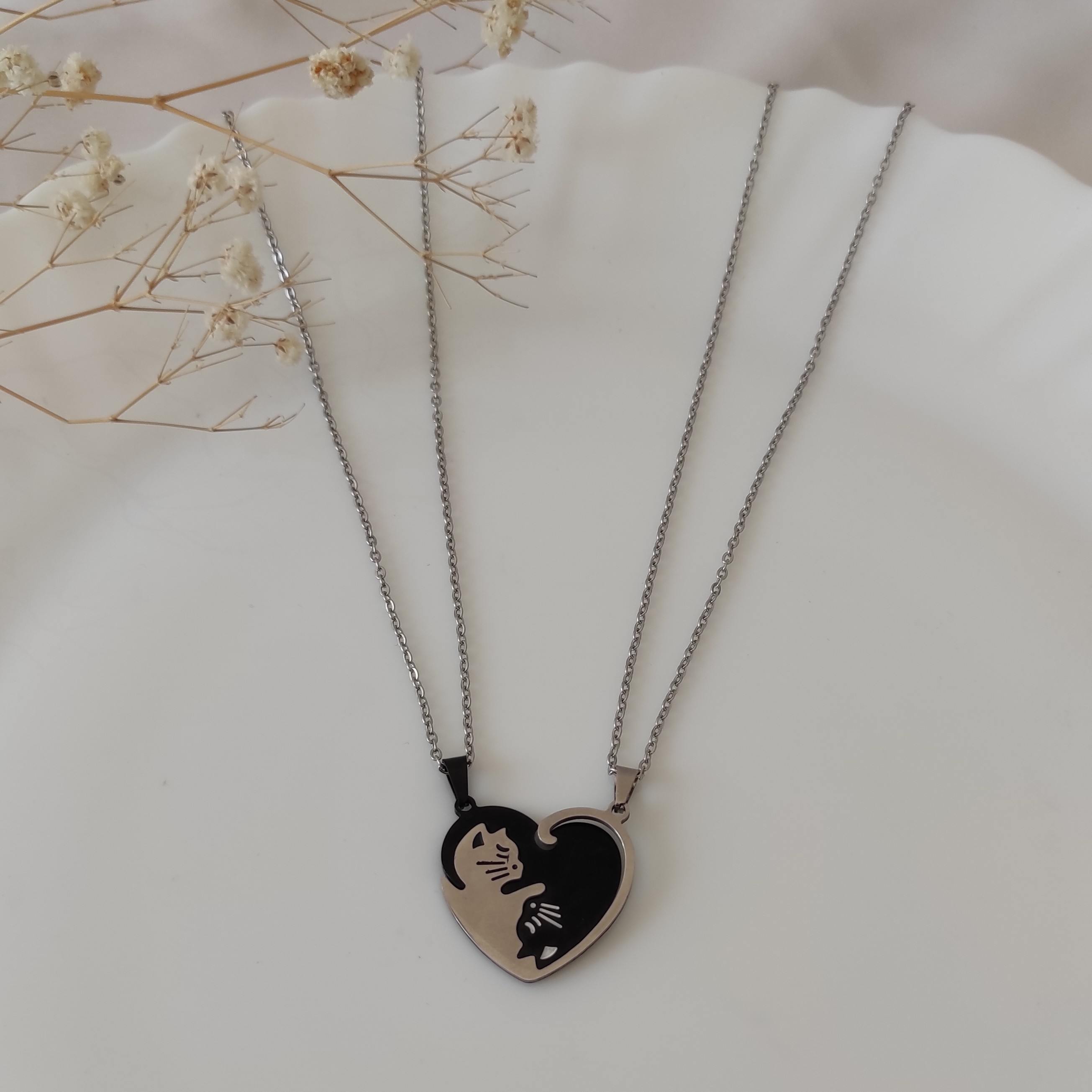 گردنبند ست گربه استیل رنگ ثابت(ارسال رایگان)