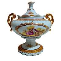 شکلات خوری سلطنتی پایه دار و درب دار چینی لیلی و مجنون طلاکوب بسیار زیبا جهیزیه ارسال پسکرایه