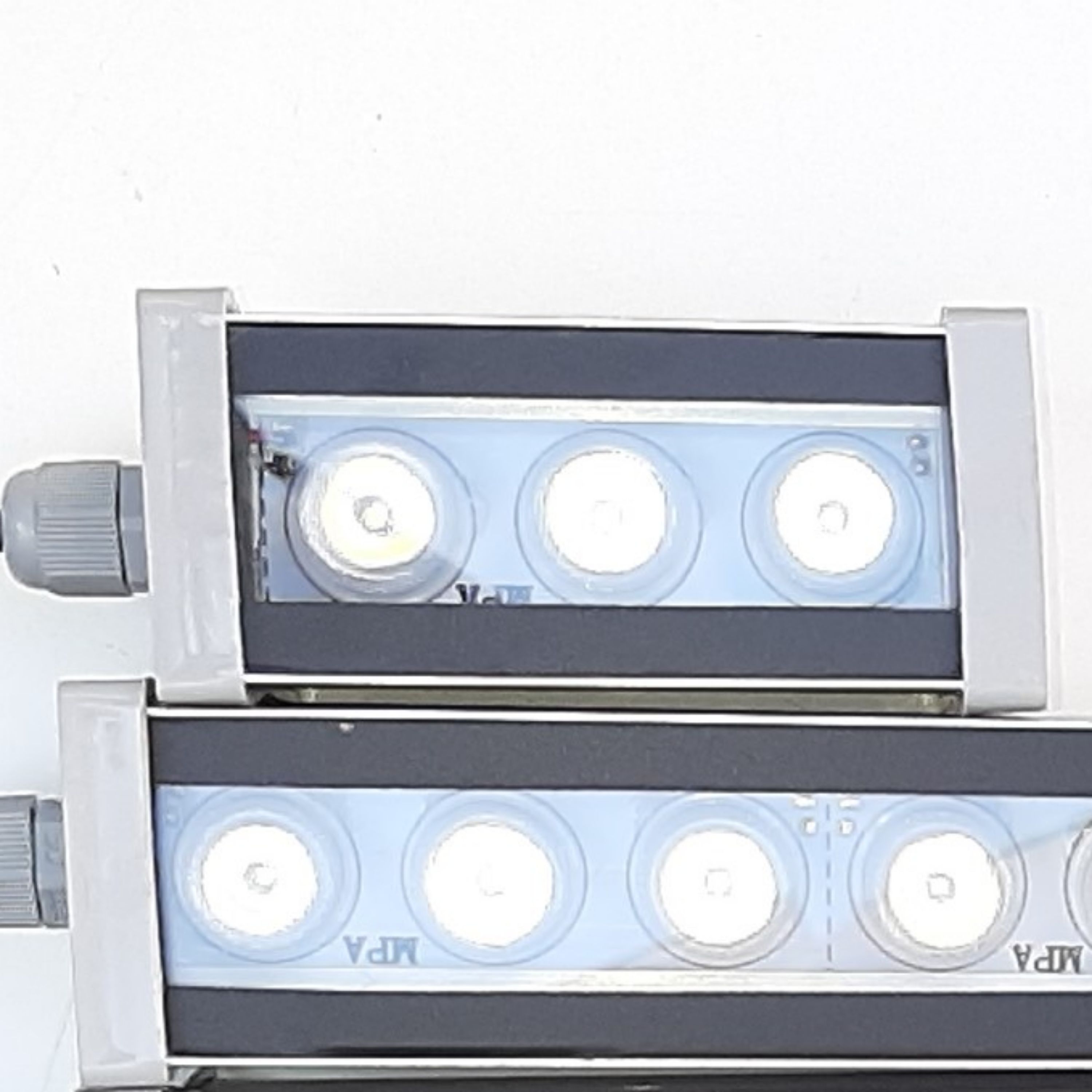 والواشر تک ردیفه 3 وات 13 سانت مهتابی