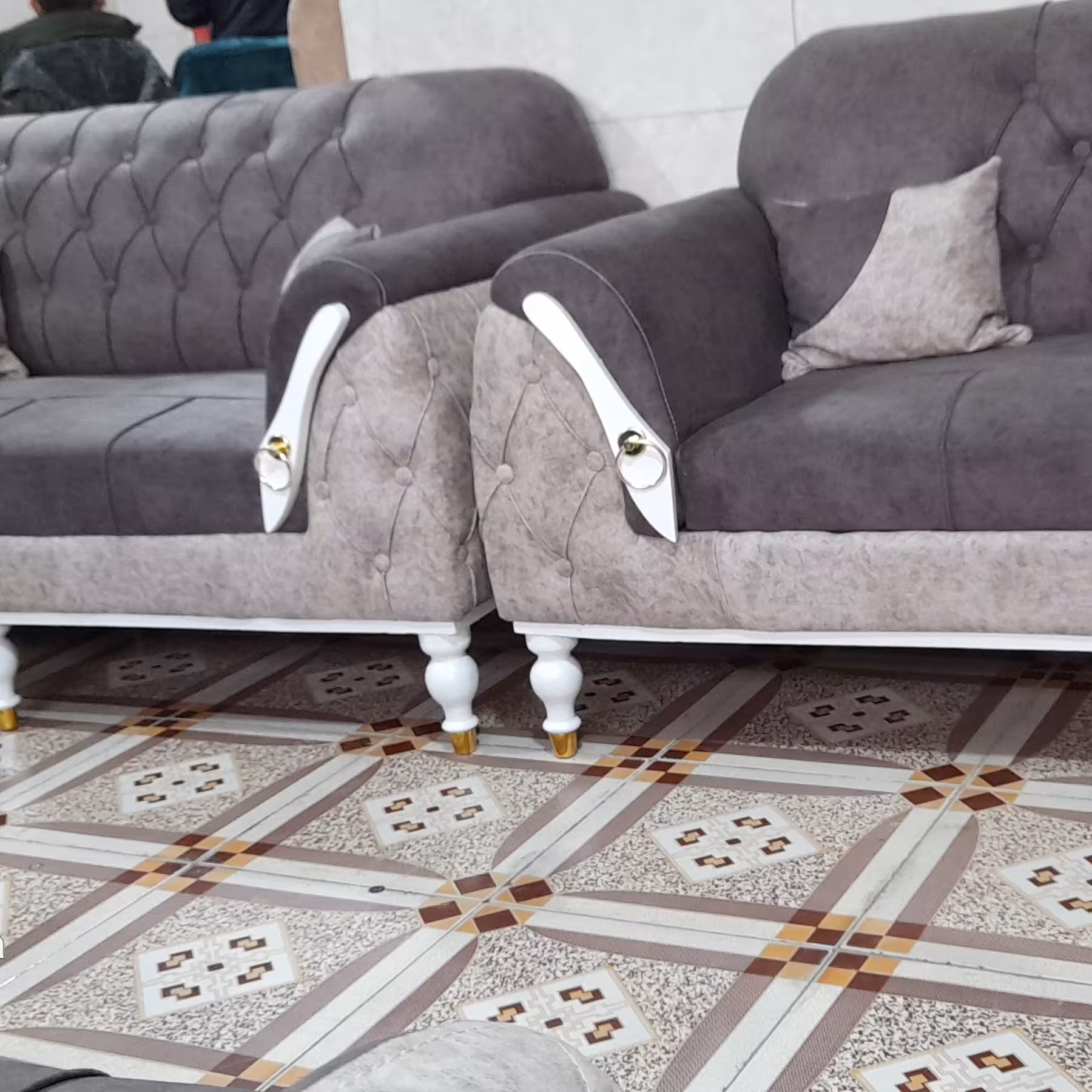 مبلمان راحتی مدل چستر پاریس باسلام(حتما گفتگو کنید موقع خرید )