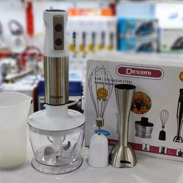 💥گوشت کوب 4 کاره ی دسینی💥

☸️توان مصرفی 600 وات 
☸️جنس بدنه استیل 
☸️دارای خرد کن
☸️ دارای گوشت کوب
☸️دارای همزن
☸️قدر