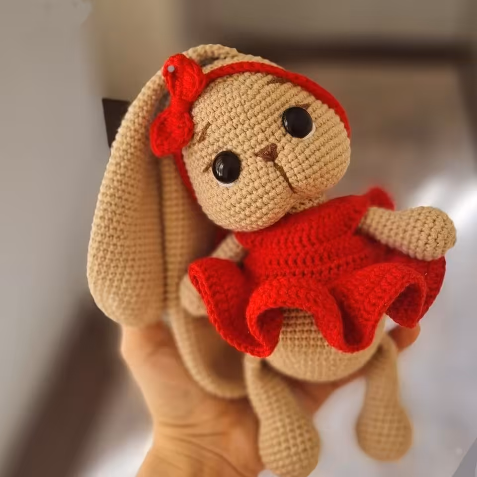عروسک دلبافت 