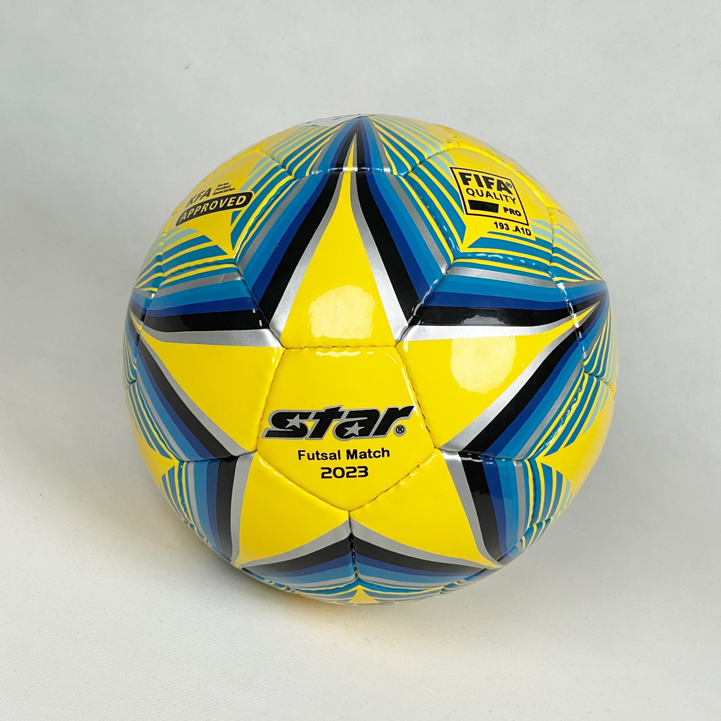 توپ فوتسال استار Star درجه یک 2023 
