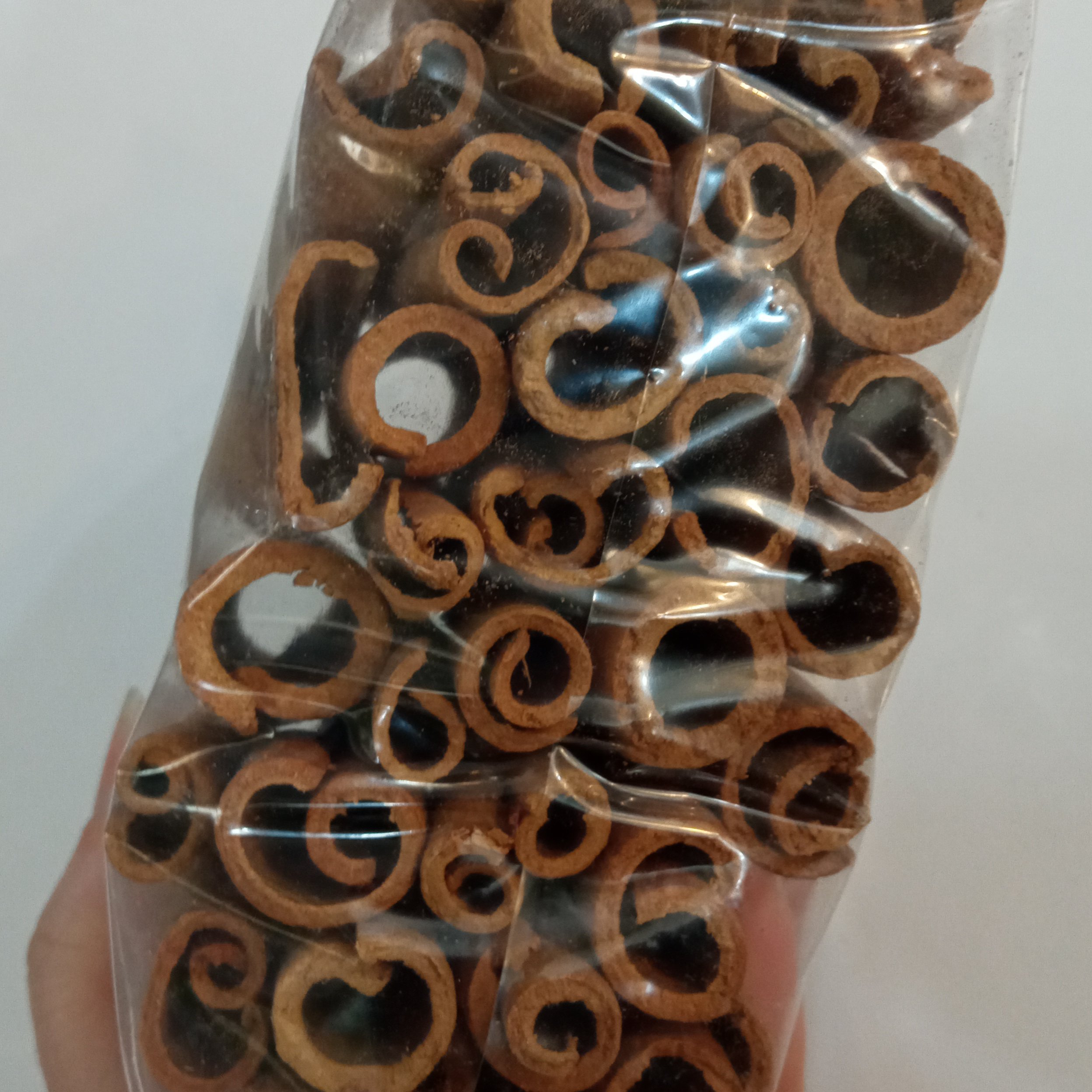 چوب دارچین سیگاری