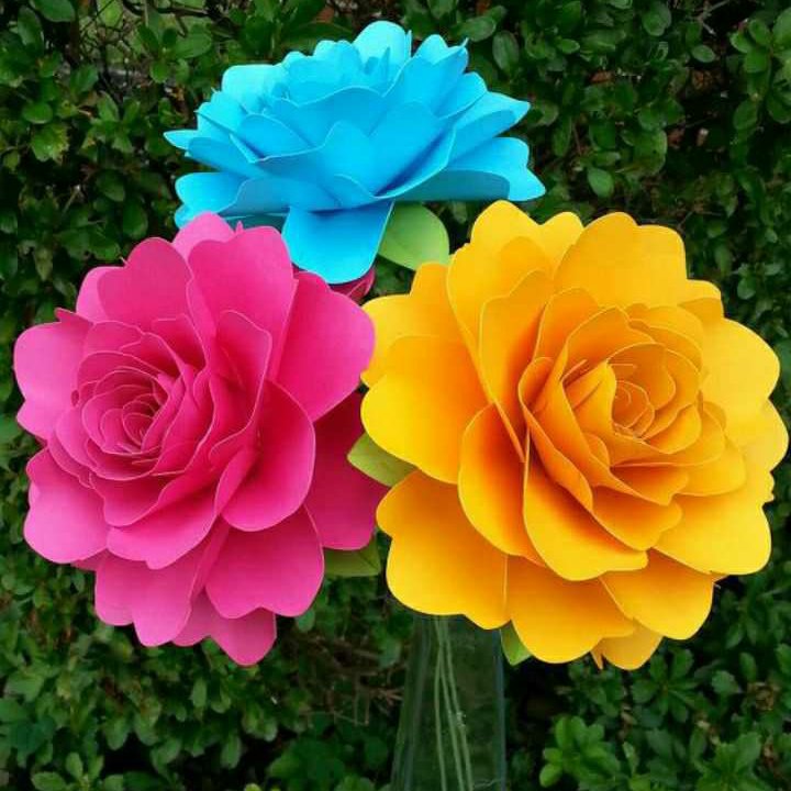 گل شاخه ای کاغذی