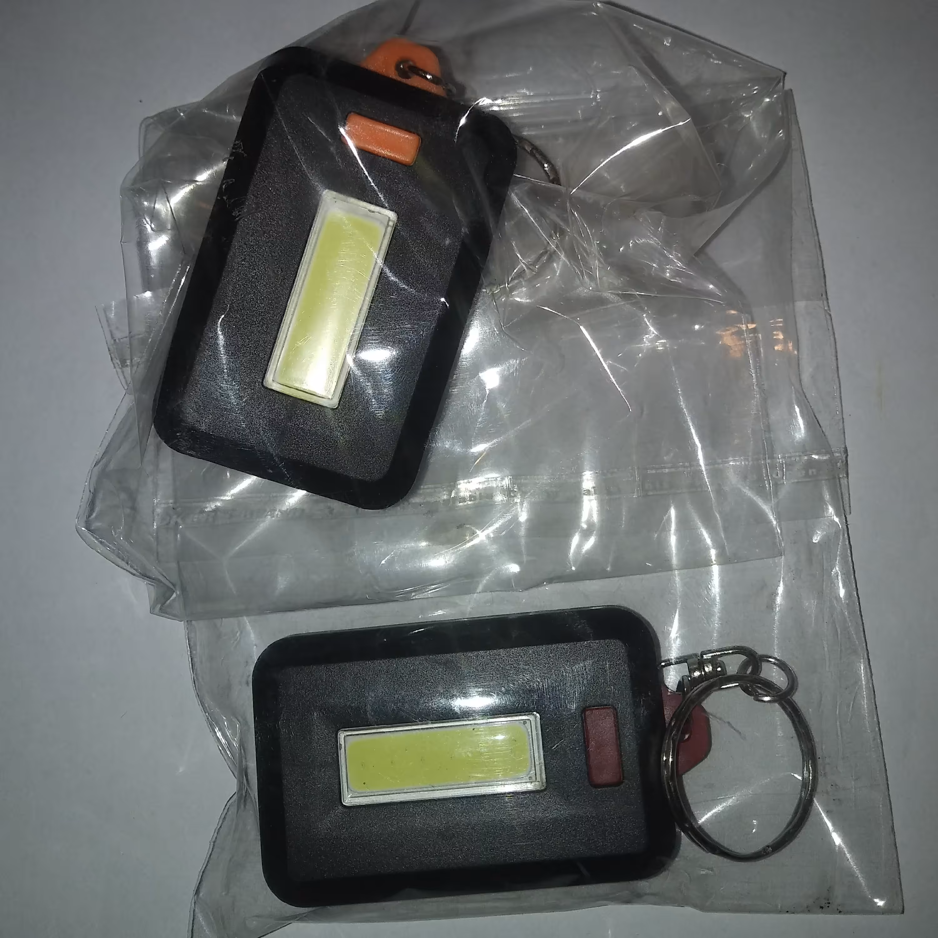 چراغ قوه فوق پورنور