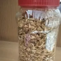 بهار نارنج اصل همراه با عطر و طعم بسیار عالی که به عنوان یک دمنوش هم میتوان استفاده کرد .