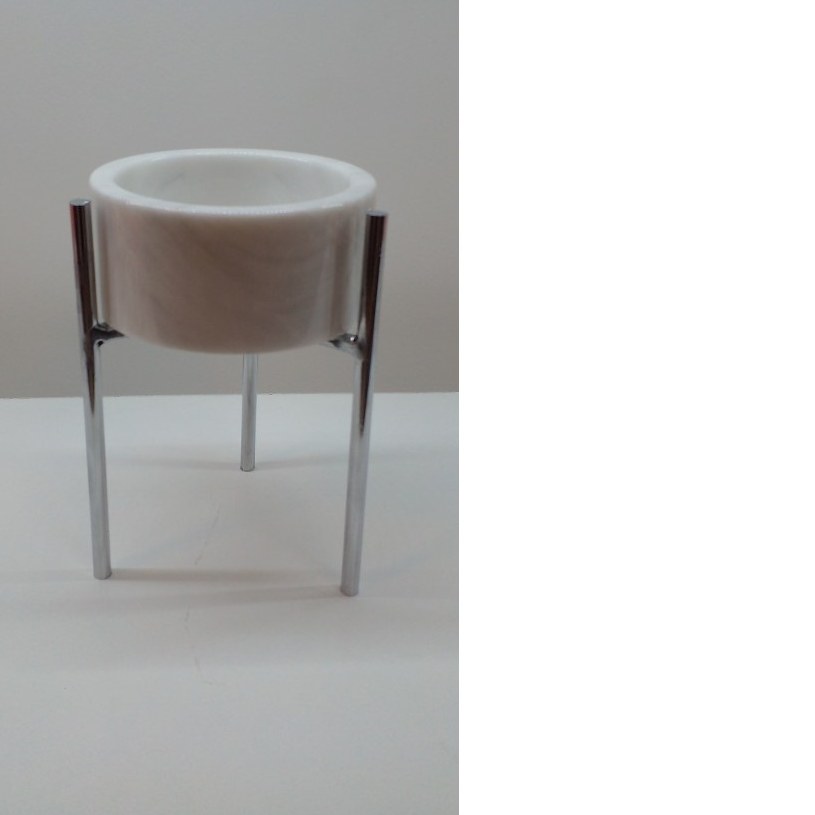 استند سروسنگی فانتزی مدرن مدل هوزان