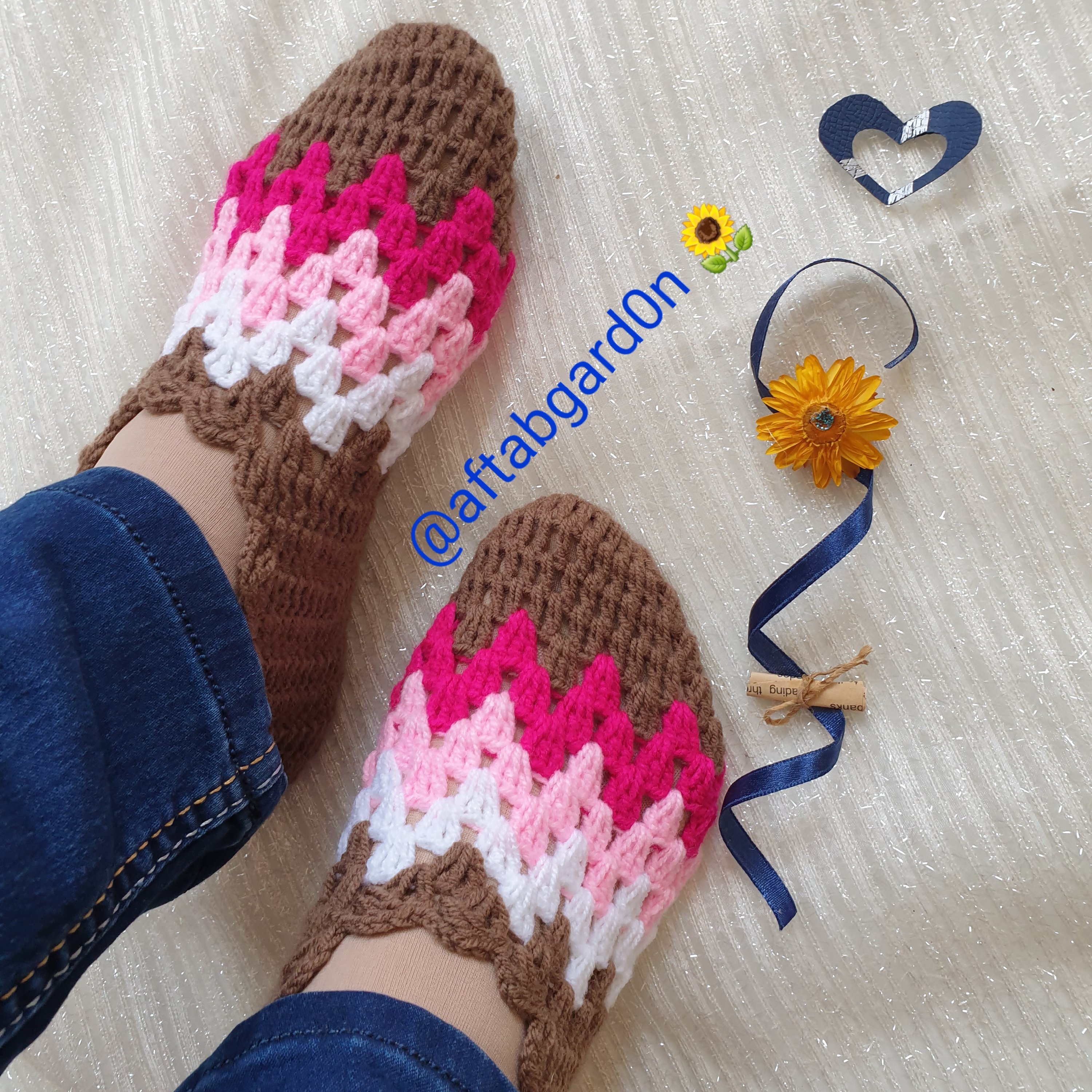 جوراب بافتنی 4رنگ شکلاتی صورتی گالری آفتابگردون