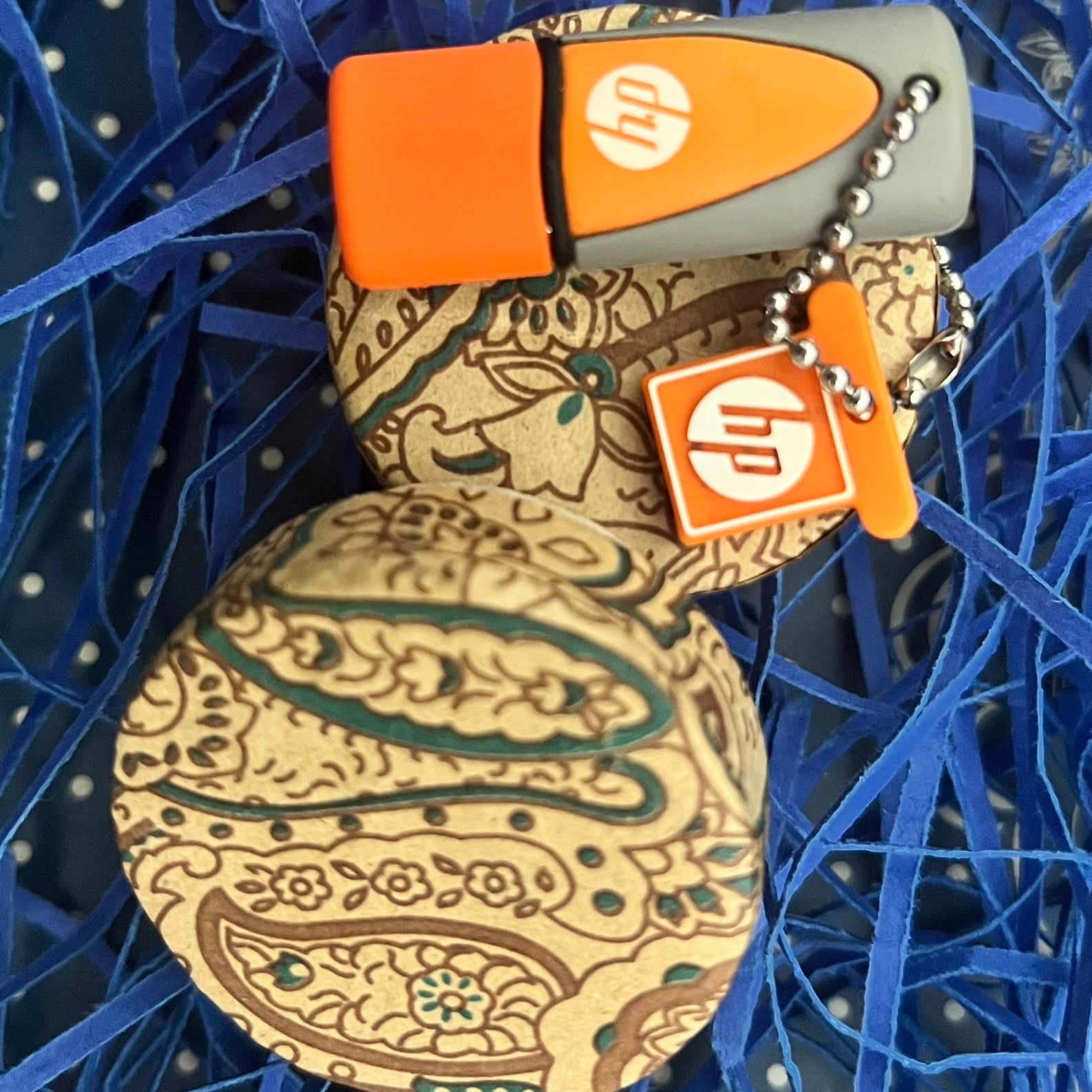 فلش مموری اچ پی16گیگ مدل245رنگ نارنجی