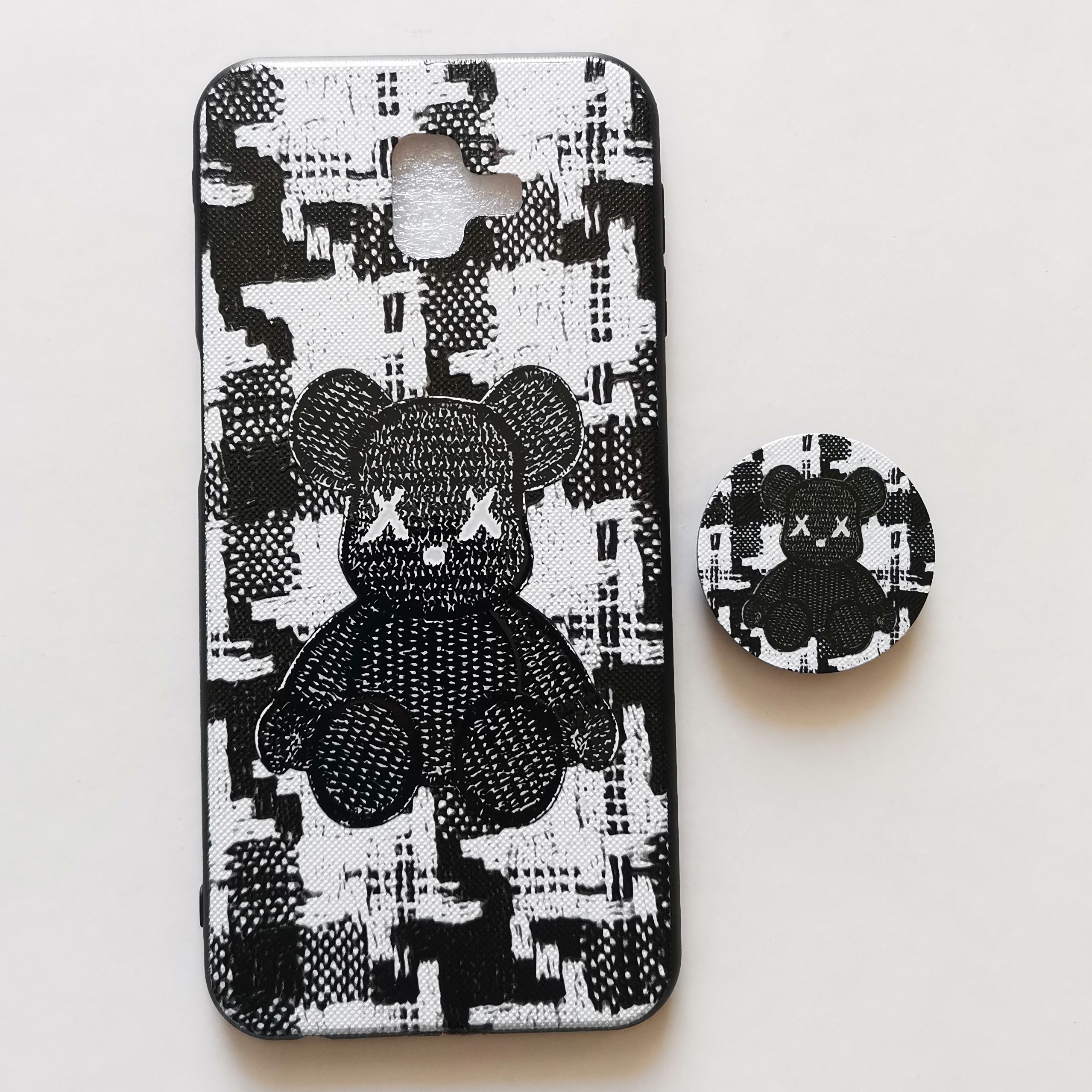 قاب طرحدار پاپ سوکت دار  چشم ضربدری گوشی سامسونگ J6 plus 