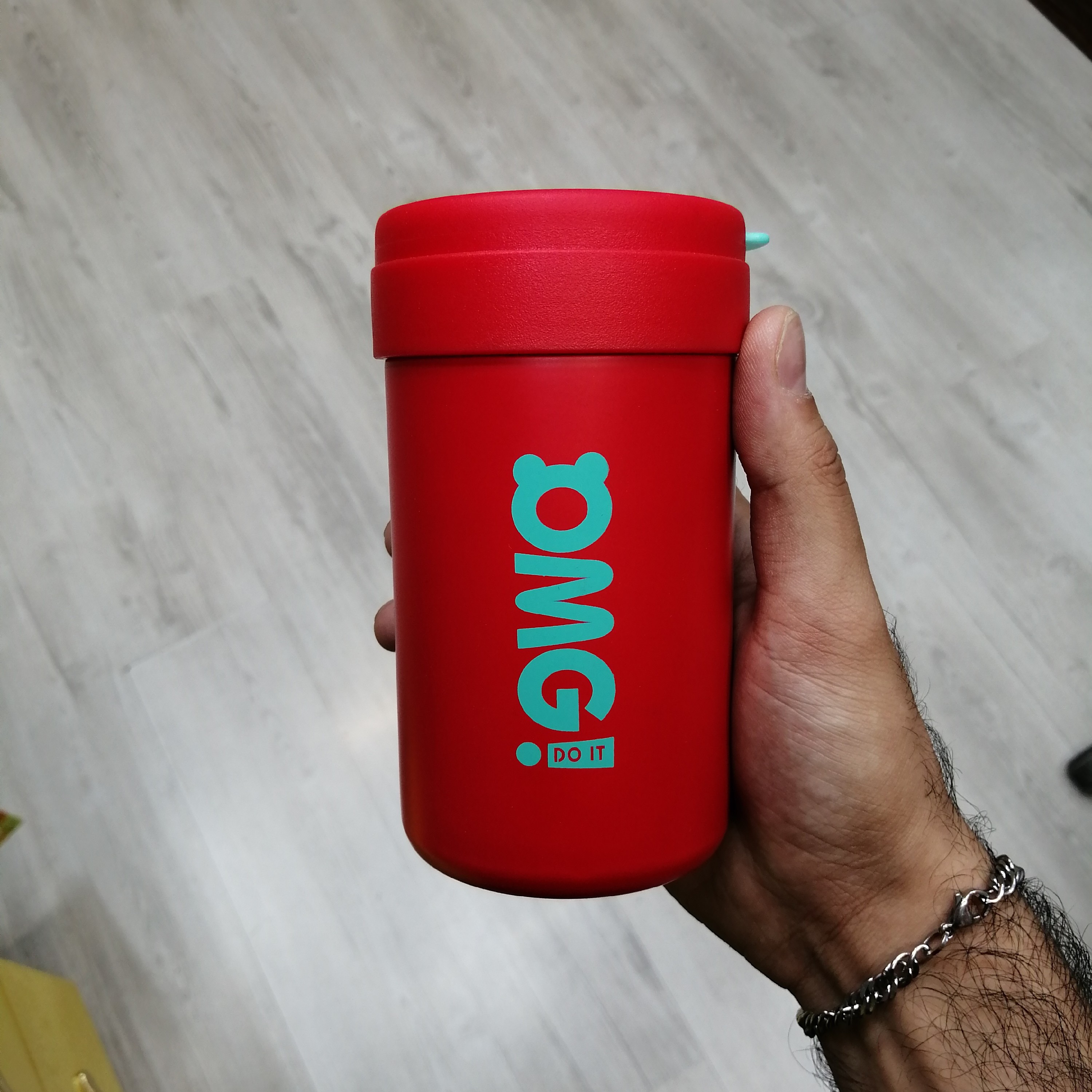 تراول ماگ نی دا ر
